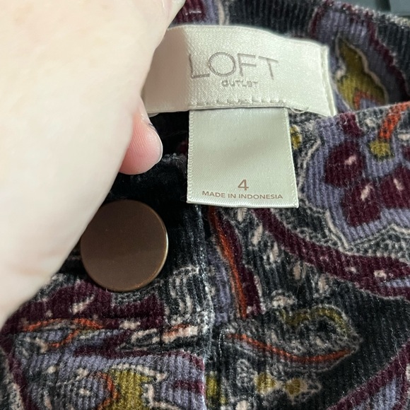 LOFT Whimsigoth Purple and Black Paisley Size 4 Miniskirt - Picture 8 of 9